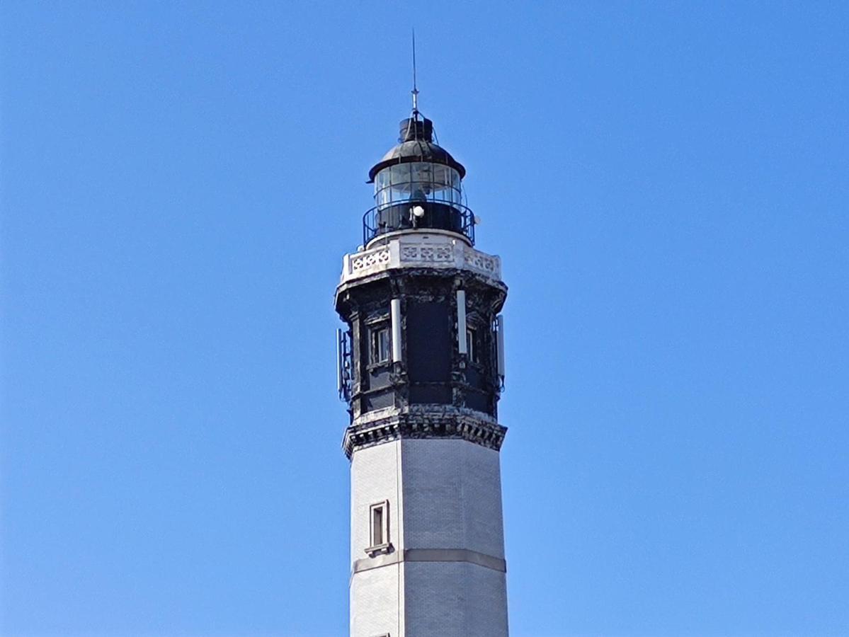 Les Lumieres Du Phare Daire Calais Dış mekan fotoğraf